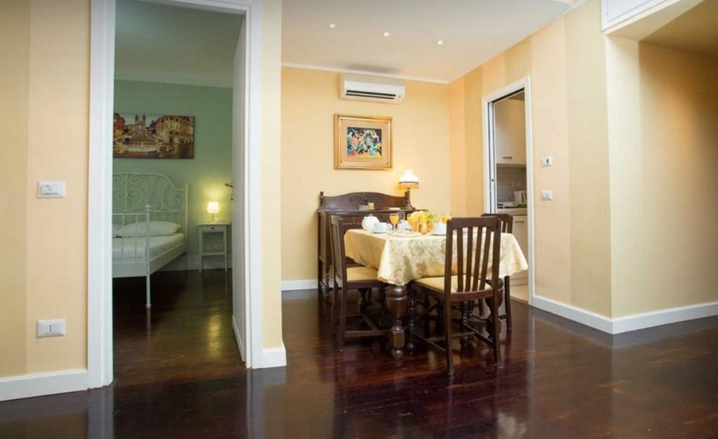 Longhi Holidays House Rome Room photo